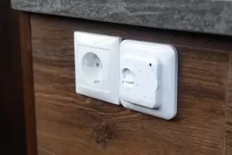 Объединение эркерной лоджии с комнатой