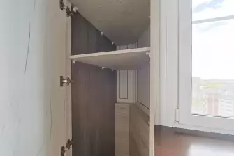 Создание кабинета и места хранения на лоджии 