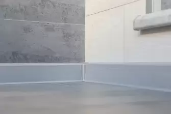 Дополнительное помещение на лоджии 3 метра с обшивкой ламинатом