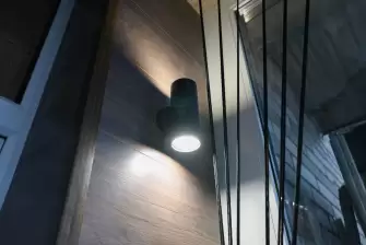 Утепление и облицовка балкона ламинатом