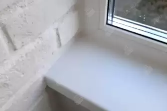 Отделка и остекление Г-образного балкона