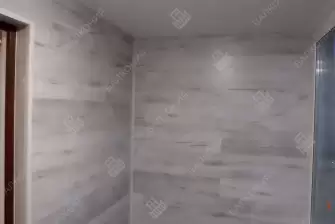 Отделка балкона с установкой теплого пола и остекление Рехау 70